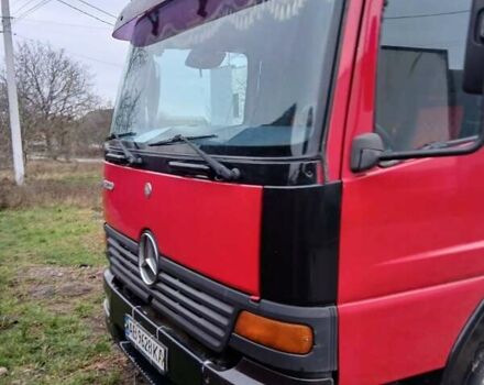Красный Мерседес Атего, объемом двигателя 4.25 л и пробегом 2 тыс. км за 11500 $, фото 2 на Automoto.ua
