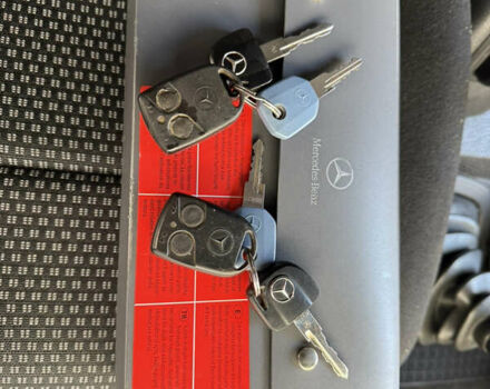 Червоний Мерседес Атего, об'ємом двигуна 0 л та пробігом 135 тис. км за 25500 $, фото 60 на Automoto.ua