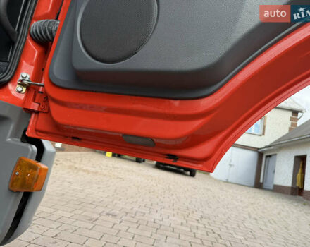 Червоний Мерседес Атего, об'ємом двигуна 0 л та пробігом 135 тис. км за 25500 $, фото 37 на Automoto.ua