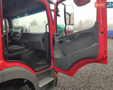 Красный Мерседес Атего, объемом двигателя 6.4 л и пробегом 461 тыс. км за 41500 $, фото 12 на Automoto.ua