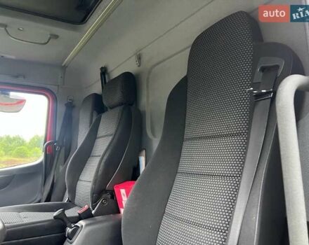 Красный Мерседес Атего, объемом двигателя 0 л и пробегом 343 тыс. км за 23000 $, фото 1 на Automoto.ua