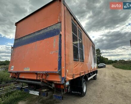 Красный Мерседес Атего, объемом двигателя 4.25 л и пробегом 1000 тыс. км за 12500 $, фото 5 на Automoto.ua