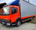 Красный Мерседес Атего, объемом двигателя 4.2 л и пробегом 800 тыс. км за 10000 $, фото 1 на Automoto.ua
