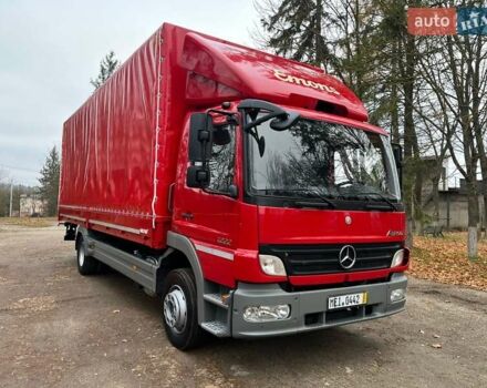 Красный Мерседес Атего, объемом двигателя 4.8 л и пробегом 601 тыс. км за 29500 $, фото 13 на Automoto.ua