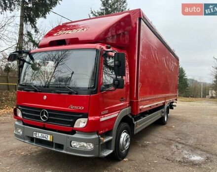 Красный Мерседес Атего, объемом двигателя 4.8 л и пробегом 601 тыс. км за 29500 $, фото 5 на Automoto.ua