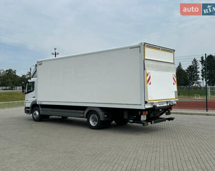 Мерседес Атего, объемом двигателя 4.8 л и пробегом 700 тыс. км за 32500 $, фото 6 на Automoto.ua