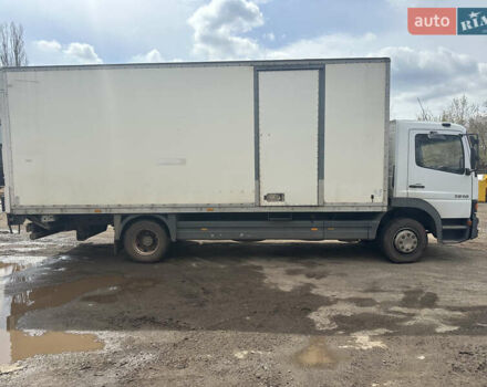 Мерседес Атего, объемом двигателя 4.2 л и пробегом 796 тыс. км за 16500 $, фото 1 на Automoto.ua