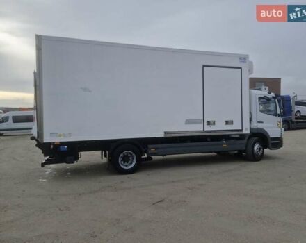 Мерседес Атего, объемом двигателя 4.8 л и пробегом 101 тыс. км за 35900 $, фото 5 на Automoto.ua