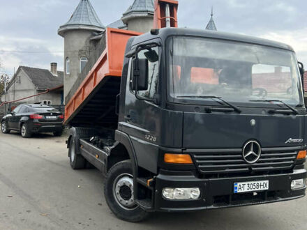 Мерседес Атего 2003 в Черновцах на Automoto.ua Мерседес Атего, объемом двигателя 0 л и пробегом 456 тыс. км за 23000 $, фото 1 на Automoto.ua