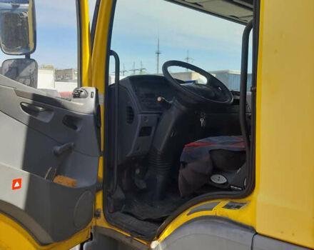 Жовтий Мерседес Атего, об'ємом двигуна 4.25 л та пробігом 594 тис. км за 16000 $, фото 5 на Automoto.ua