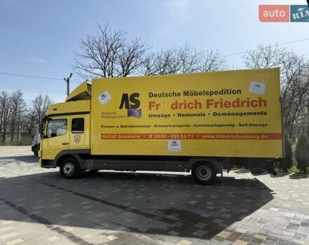 Желтый Мерседес Атего, объемом двигателя 4.3 л и пробегом 319 тыс. км за 28950 $, фото 6 на Automoto.ua