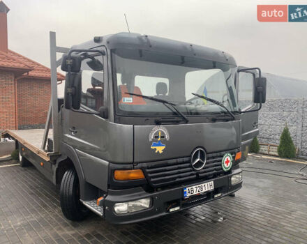 Серый Мерседес Атего, объемом двигателя 4.25 л и пробегом 730 тыс. км за 17500 $, фото 2 на Automoto.ua