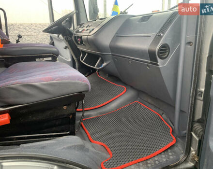 Серый Мерседес Атего, объемом двигателя 4.25 л и пробегом 730 тыс. км за 17500 $, фото 22 на Automoto.ua