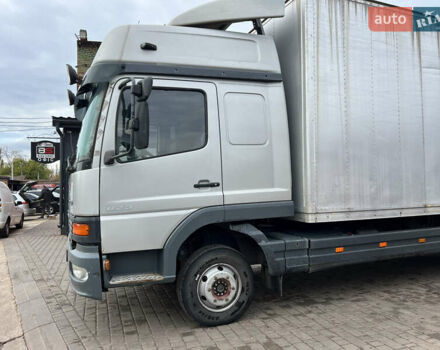 Сірий Мерседес Атего, об'ємом двигуна 6.37 л та пробігом 828 тис. км за 15500 $, фото 3 на Automoto.ua