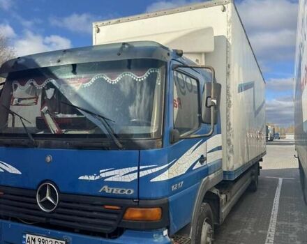 Синий Мерседес Атего, объемом двигателя 4.2 л и пробегом 800 тыс. км за 10500 $, фото 1 на Automoto.ua