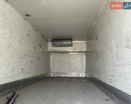 Синий Мерседес Атего, объемом двигателя 4.8 л и пробегом 800 тыс. км за 20000 $, фото 13 на Automoto.ua