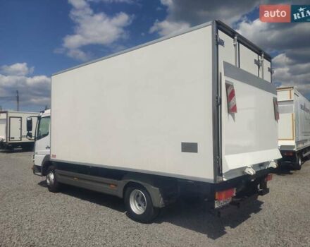 Синій Мерседес Атего, об'ємом двигуна 4.3 л та пробігом 328 тис. км за 30900 $, фото 3 на Automoto.ua