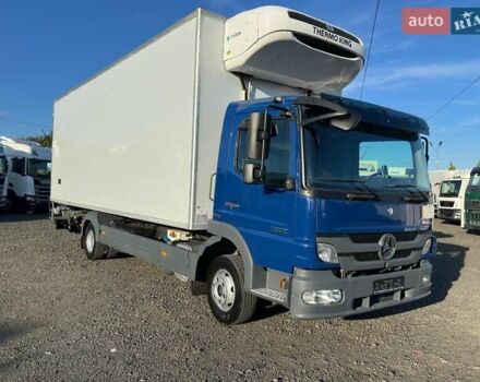 Синий Мерседес Атего, объемом двигателя 4.8 л и пробегом 480 тыс. км за 33900 $, фото 2 на Automoto.ua
