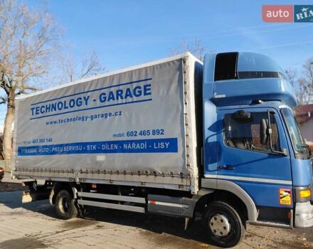 Синій Мерседес Атего, об'ємом двигуна 4.25 л та пробігом 624 тис. км за 12000 $, фото 1 на Automoto.ua