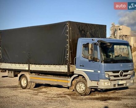Синий Мерседес Атего, объемом двигателя 4.25 л и пробегом 609 тыс. км за 22000 $, фото 1 на Automoto.ua