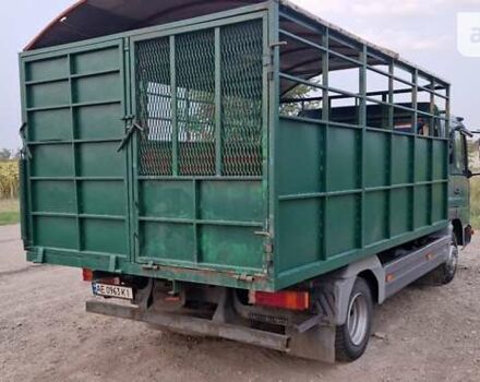 Зеленый Мерседес Атего, объемом двигателя 4.25 л и пробегом 600 тыс. км за 14000 $, фото 2 на Automoto.ua