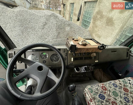 Зеленый Мерседес Атего, объемом двигателя 4.25 л и пробегом 300 тыс. км за 8000 $, фото 3 на Automoto.ua