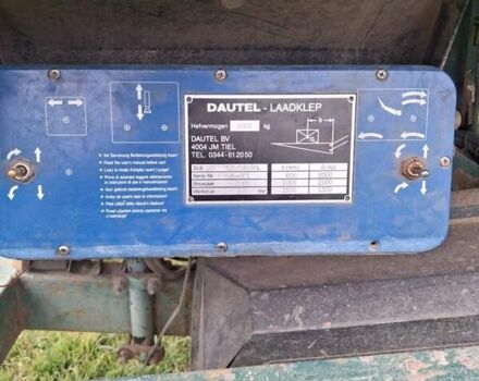 Зеленый Мерседес Атего, объемом двигателя 4.3 л и пробегом 800 тыс. км за 16000 $, фото 3 на Automoto.ua