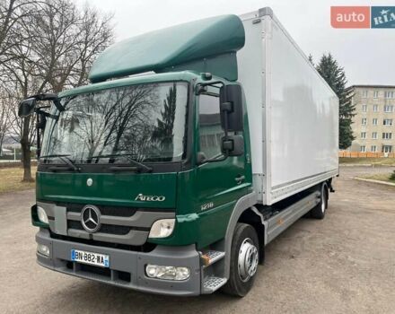 Зеленый Мерседес Атего, объемом двигателя 4.3 л и пробегом 536 тыс. км за 30400 $, фото 1 на Automoto.ua