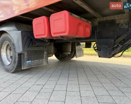 Мерседес Атего 2016 у Радивилове на Automoto.ua Помаранчевий Мерседес Атего, об'ємом двигуна 5.2 л та пробігом 365 тис. км за 35500 $, фото 21 на Automoto.ua