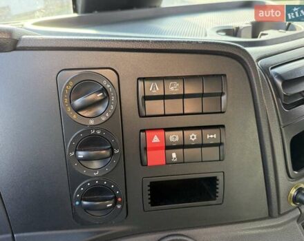 Мерседес Атего 2016 у Радивилове на Automoto.ua Помаранчевий Мерседес Атего, об'ємом двигуна 5.2 л та пробігом 365 тис. км за 35500 $, фото 34 на Automoto.ua