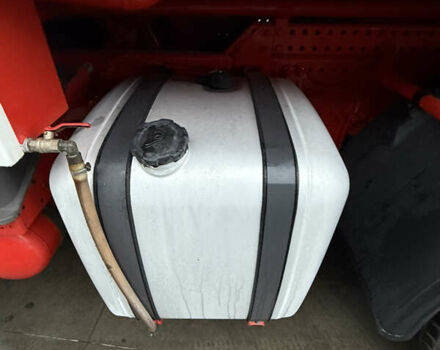 Белый Мерседес Аксор, объемом двигателя 12.6 л и пробегом 500 тыс. км за 68265 $, фото 11 на Automoto.ua