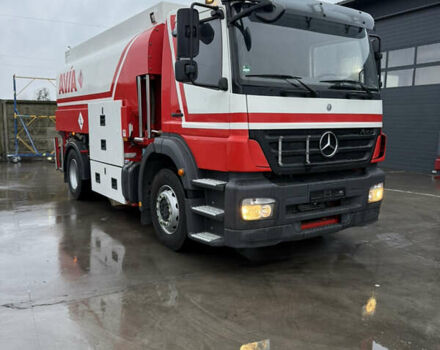 Белый Мерседес Аксор, объемом двигателя 12.6 л и пробегом 500 тыс. км за 68265 $, фото 4 на Automoto.ua