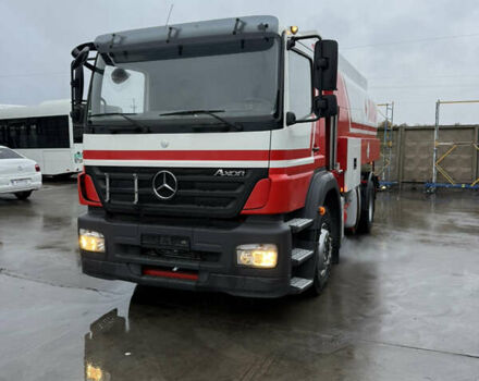 Белый Мерседес Аксор, объемом двигателя 12.6 л и пробегом 500 тыс. км за 68265 $, фото 3 на Automoto.ua