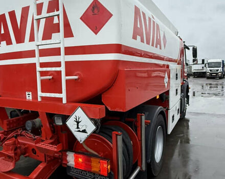 Белый Мерседес Аксор, объемом двигателя 12.6 л и пробегом 500 тыс. км за 68265 $, фото 5 на Automoto.ua