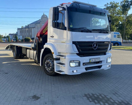 Белый Мерседес Аксор, объемом двигателя 6.37 л и пробегом 250 тыс. км за 77000 $, фото 1 на Automoto.ua