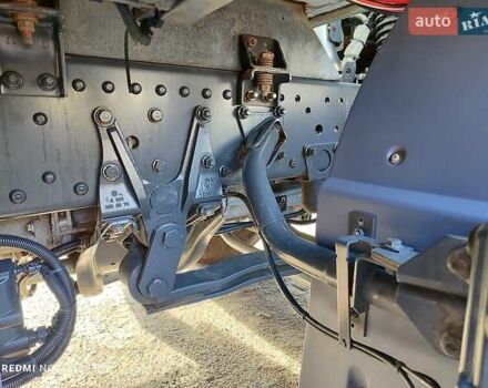 Белый Мерседес Аксор, объемом двигателя 6.4 л и пробегом 390 тыс. км за 45900 $, фото 19 на Automoto.ua