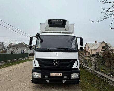 Белый Мерседес Аксор, объемом двигателя 6.4 л и пробегом 269 тыс. км за 42500 $, фото 6 на Automoto.ua