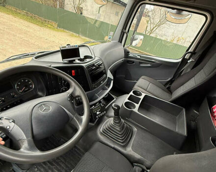 Белый Мерседес Аксор, объемом двигателя 6.4 л и пробегом 269 тыс. км за 42500 $, фото 10 на Automoto.ua