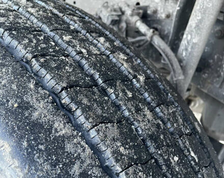 Білий Мерседес Аксор, об'ємом двигуна 6.4 л та пробігом 1 тис. км за 33000 $, фото 7 на Automoto.ua