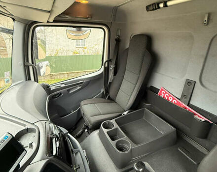 Белый Мерседес Аксор, объемом двигателя 6.4 л и пробегом 269 тыс. км за 42500 $, фото 11 на Automoto.ua