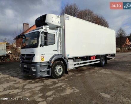 Белый Мерседес Аксор, объемом двигателя 6.4 л и пробегом 390 тыс. км за 45900 $, фото 30 на Automoto.ua