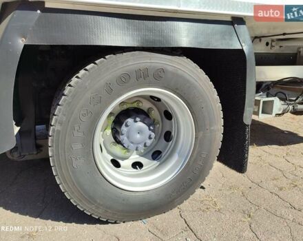 Білий Мерседес Аксор, об'ємом двигуна 6.4 л та пробігом 390 тис. км за 46500 $, фото 28 на Automoto.ua