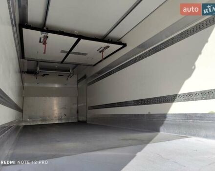 Білий Мерседес Аксор, об'ємом двигуна 6.4 л та пробігом 390 тис. км за 46500 $, фото 10 на Automoto.ua