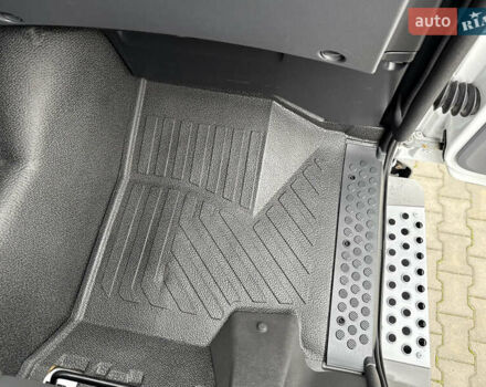 Мерседес Аксор 2014 у Харкові на Automoto.ua Білий Мерседес Аксор, об'ємом двигуна 6.4 л та пробігом 427 тис. км за 49500 $, фото 60 на Automoto.ua