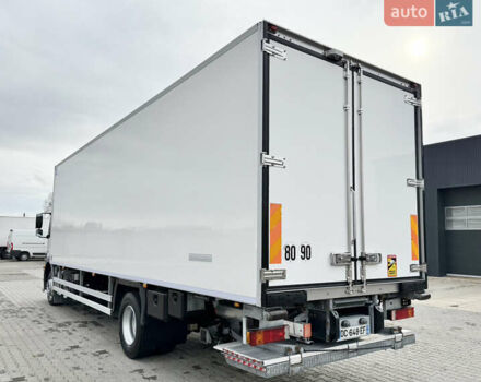 Мерседес Аксор 2014 у Харкові на Automoto.ua Білий Мерседес Аксор, об'ємом двигуна 6.4 л та пробігом 427 тис. км за 49500 $, фото 3 на Automoto.ua