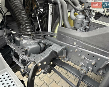 Мерседес Аксор 2014 у Харкові на Automoto.ua Білий Мерседес Аксор, об'ємом двигуна 6.4 л та пробігом 427 тис. км за 49500 $, фото 91 на Automoto.ua