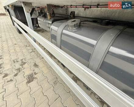 Мерседес Аксор 2014 у Харкові на Automoto.ua Білий Мерседес Аксор, об'ємом двигуна 6.4 л та пробігом 427 тис. км за 49500 $, фото 16 на Automoto.ua