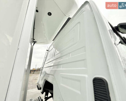 Мерседес Аксор 2014 у Харкові на Automoto.ua Білий Мерседес Аксор, об'ємом двигуна 6.4 л та пробігом 427 тис. км за 49500 $, фото 80 на Automoto.ua