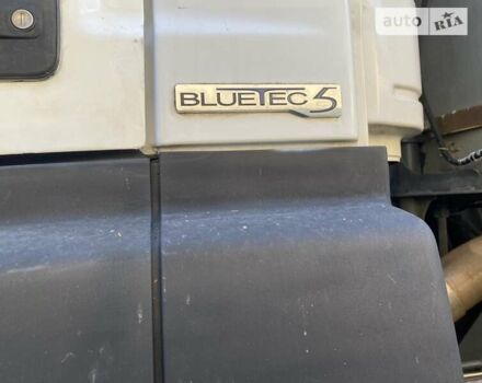 Белый Мерседес Аксор, объемом двигателя 12.9 л и пробегом 227 тыс. км за 55000 $, фото 9 на Automoto.ua