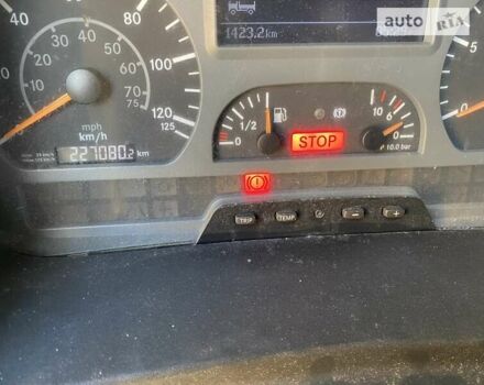 Белый Мерседес Аксор, объемом двигателя 12.9 л и пробегом 227 тыс. км за 55000 $, фото 2 на Automoto.ua